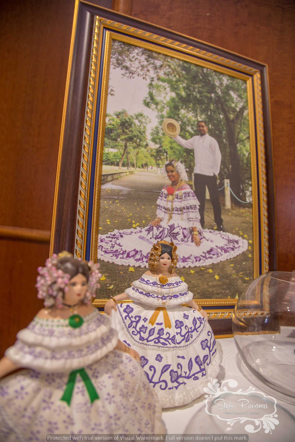 Mesa de candy bar de la novia, decorado a sus raíces panameñas