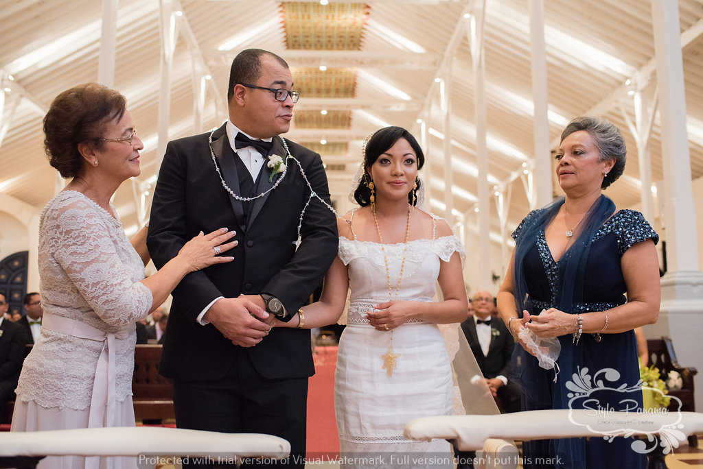 12. Cada mamá dio sus palabras a los novios