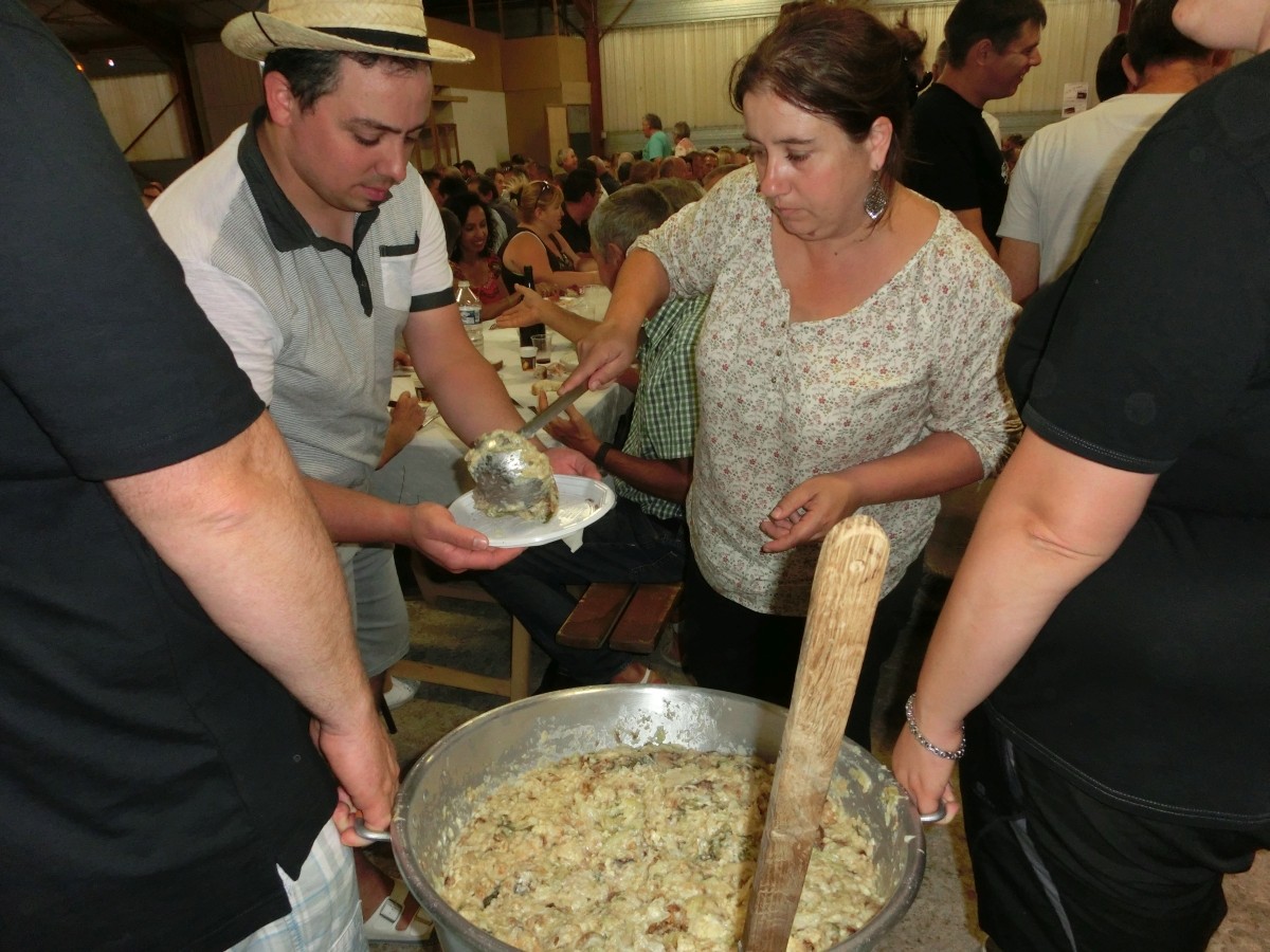Fête de la Bastide Solages 2015. La fameuse soupe au fromage