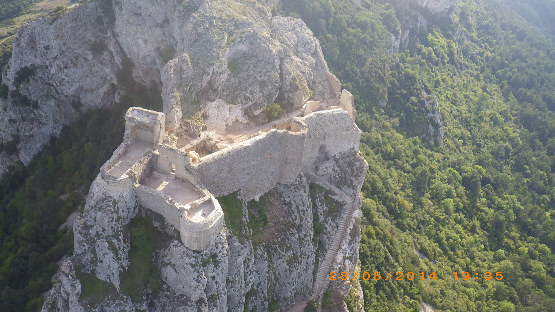 Peyrepertuse cathar casle