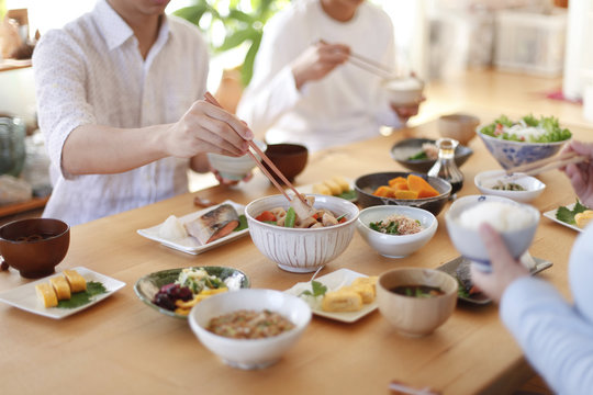 冬の食事と体調不調の関係とは