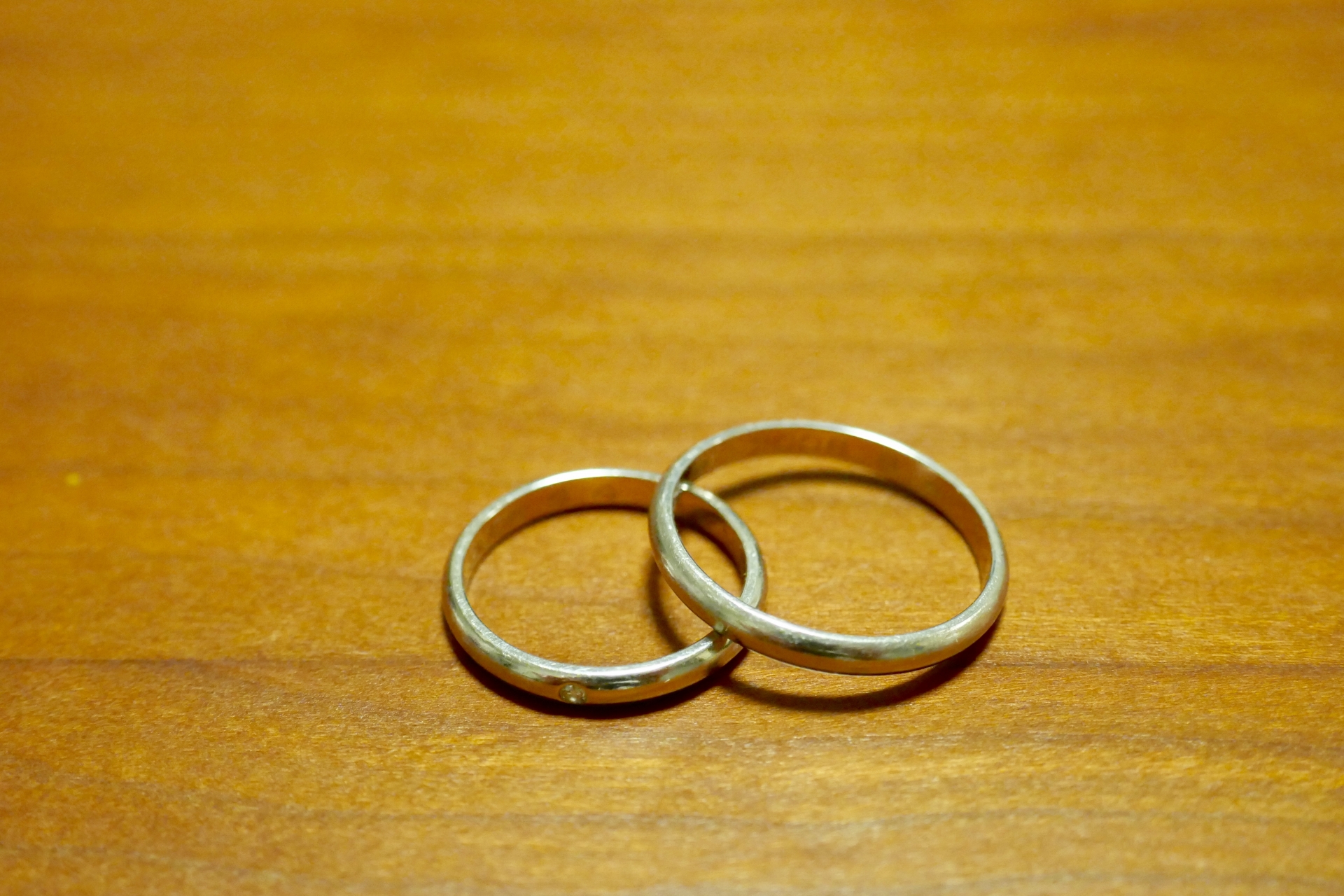 三重県探偵ブログ　夫の浮気問題。あなたは「離婚」を選びますか？