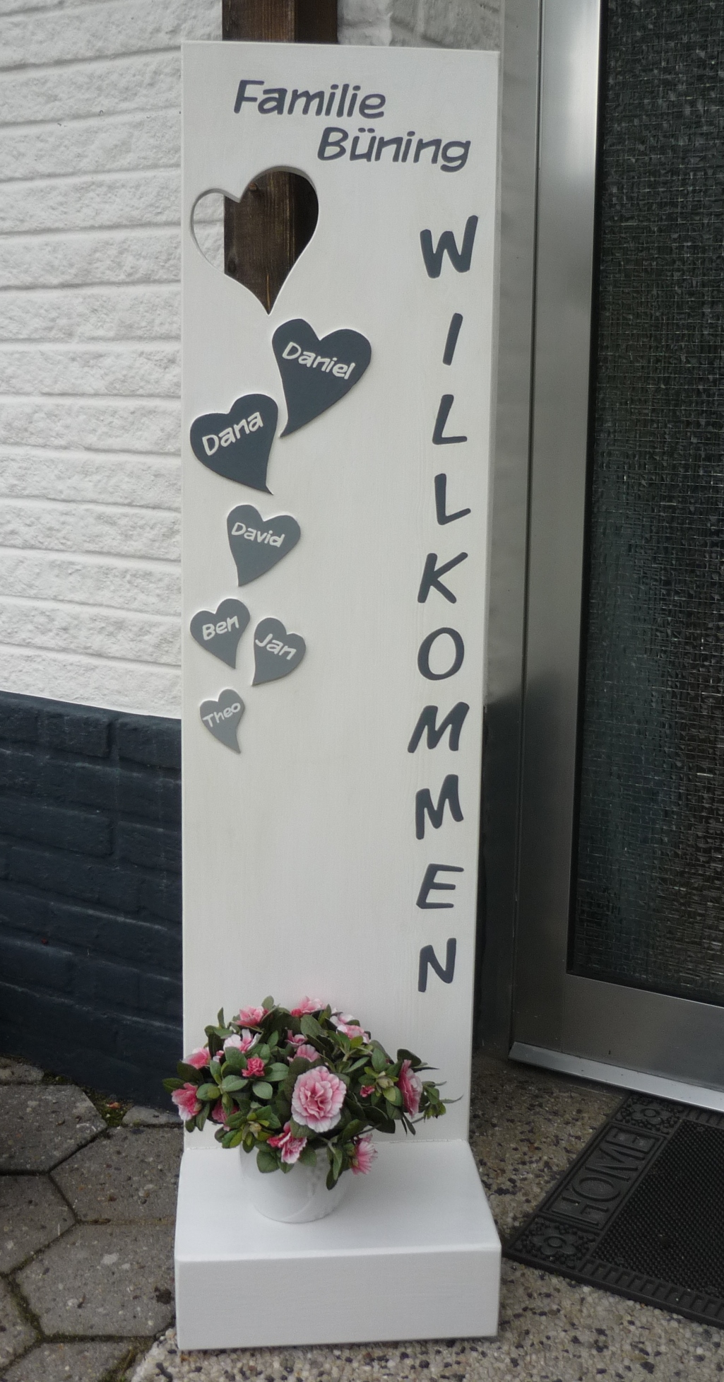 Aus Holz kann man noch so manches, nicht nur dekoratives, sondern auch