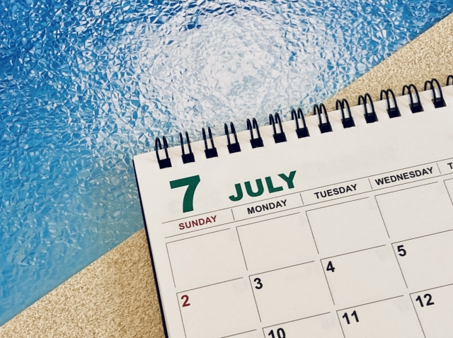 令和５年７月人事労務の業務カレンダー