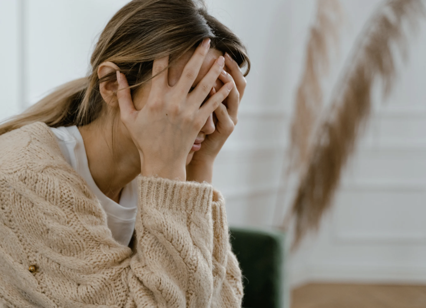 Stress und Hörprobleme: Ein unterschätzter Zusammenhang – Wie chronischer Stress Tinnitus und Hörsturz begünstigen kann