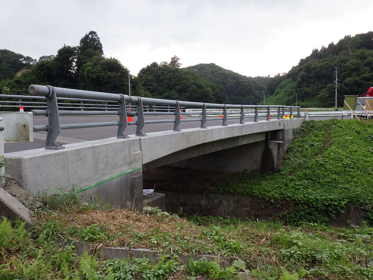 明神橋　道路橋りょう維持(補助)工事(橋梁補修)