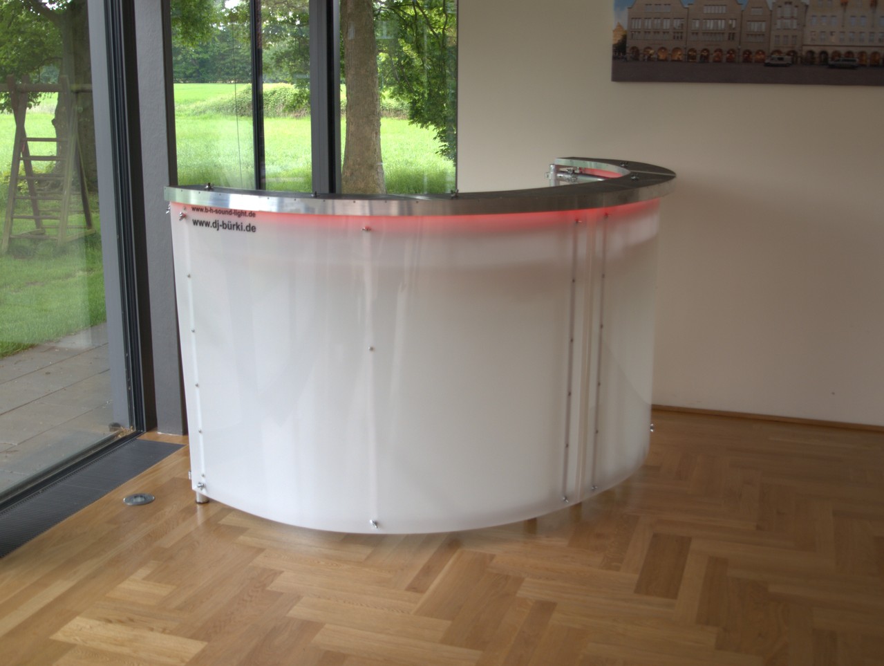 Mobile Theke Und Dj Pult
