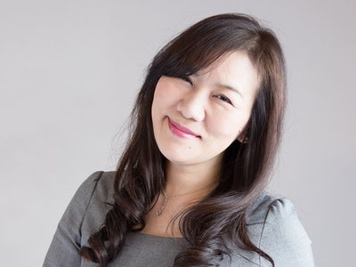 ビューティーアドバイザー 村木陽子