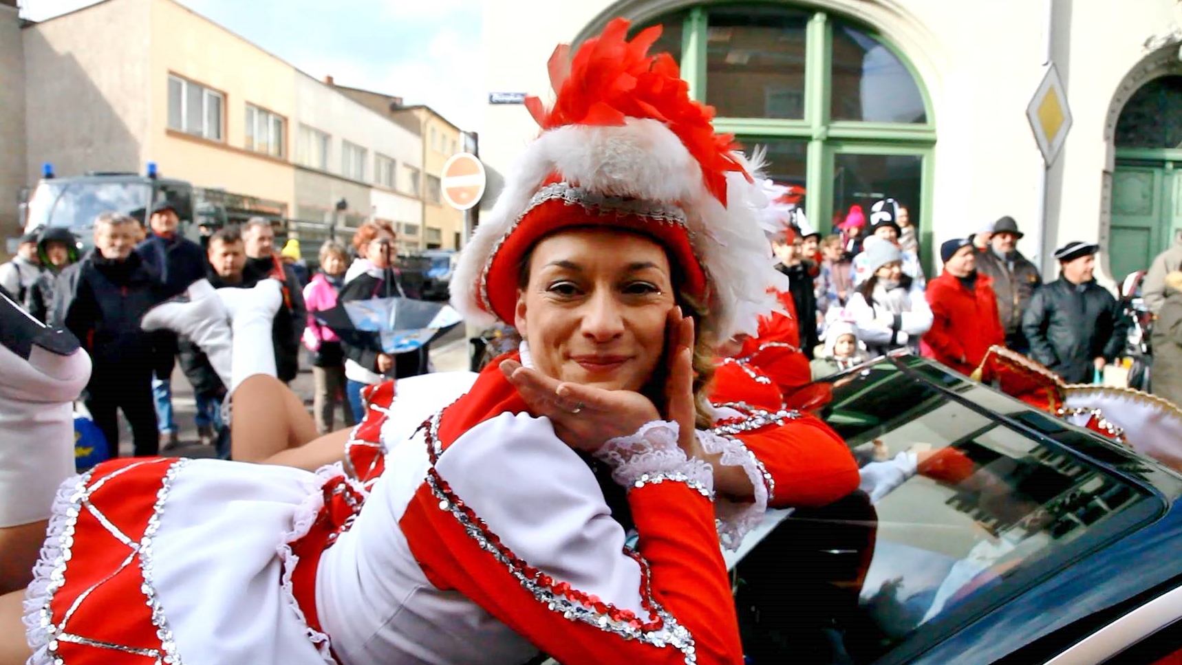 Rosenmontagsumzug zum Karneval in Köthen 2018