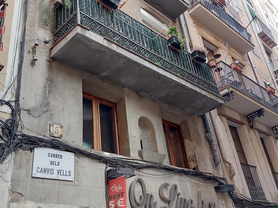 Taula de canvis i Comuns Dipòsits de Barcelona - первый государственный банк Европы