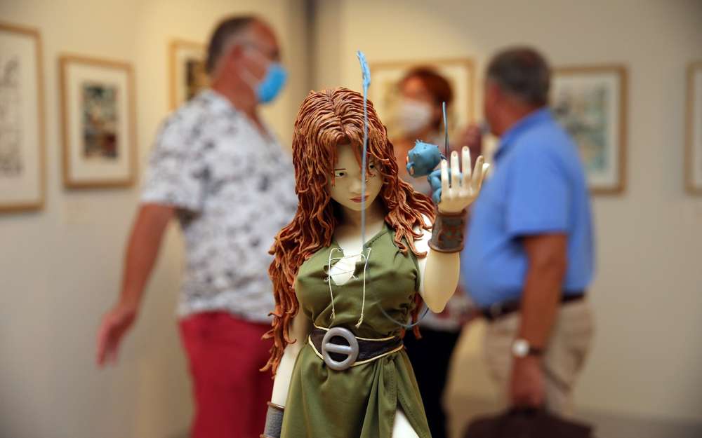 Statuette du personnage Pélisse de la série "La Quête de l'Oiseau du Temps" de Loisel et Le Tendre. Photo: (C) Renaud Joubert / Charente Libre