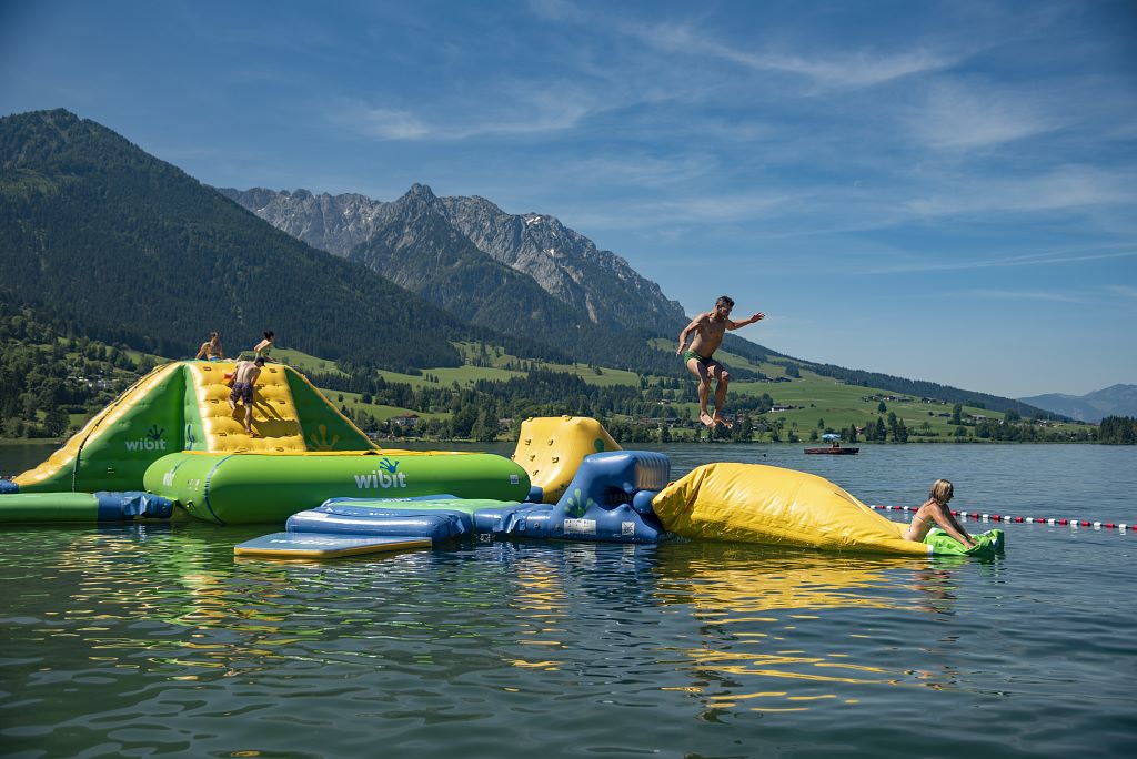 Water Funpark im See