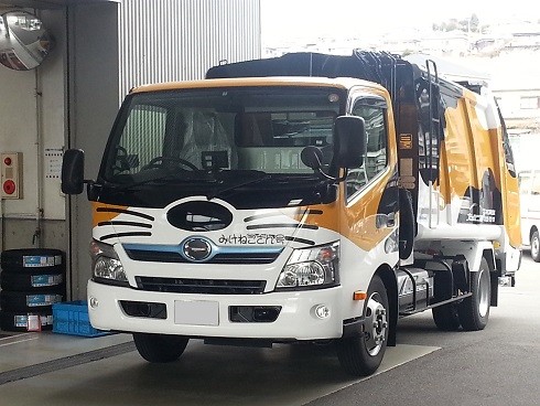 ごみの収集車でも 社労士ベースのコンサルタント 金海社会保険労務士事務所