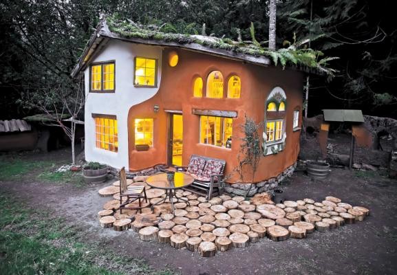 Laughing House of Cob Cottage Company