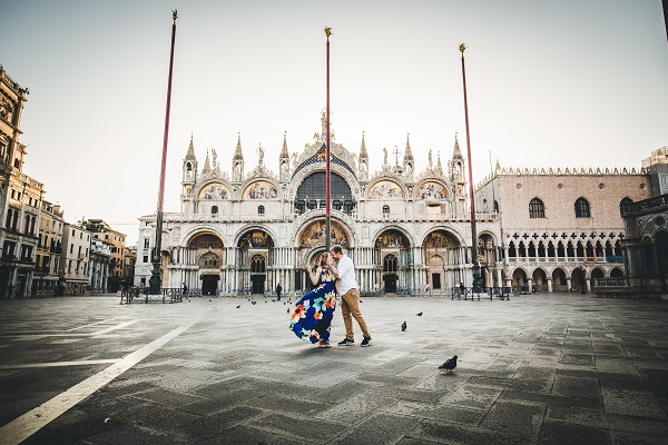 vacation photoshoot in venice