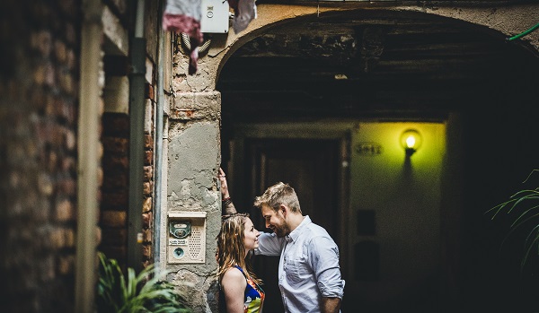 venice couple photoshoot