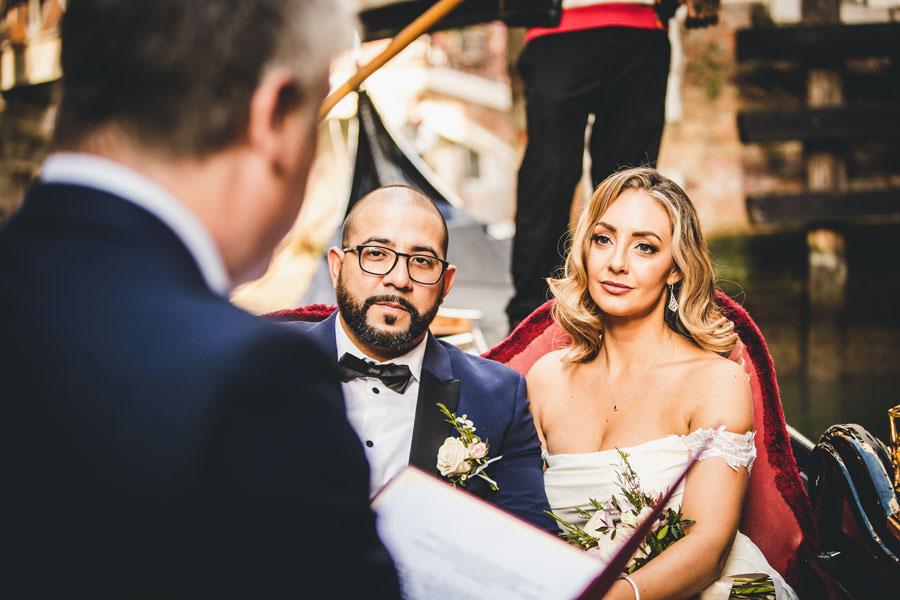 Gondola-Wedding-Ceremony