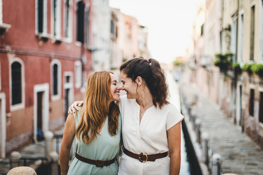 Venice-Gay-Wedding-Proposal-Photoshoot