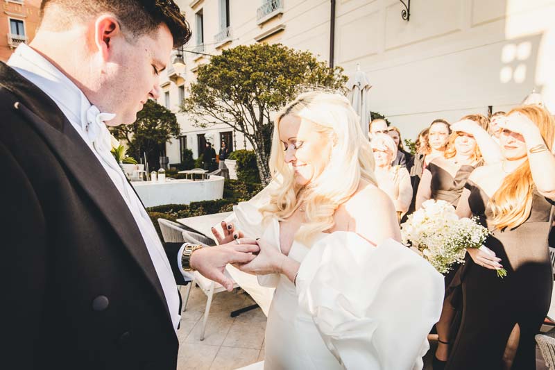 Elopement ceremony captured at the iconic Gritti Palace Venice
