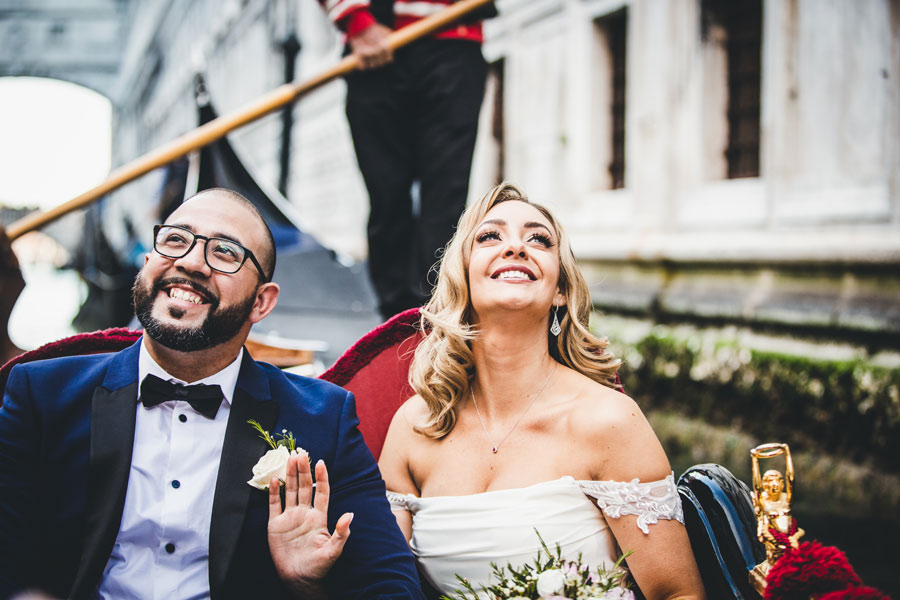 Venice-Gondola-Wedding