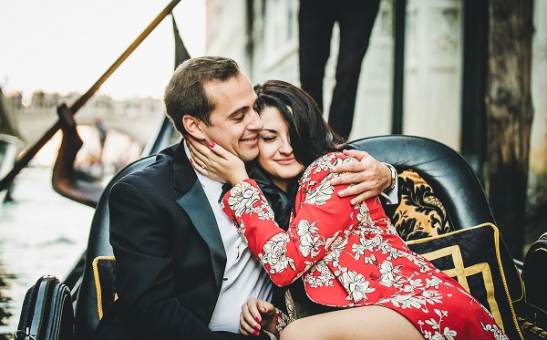 Surprise-Gondola-Proposal-Photoshoot-Photographer