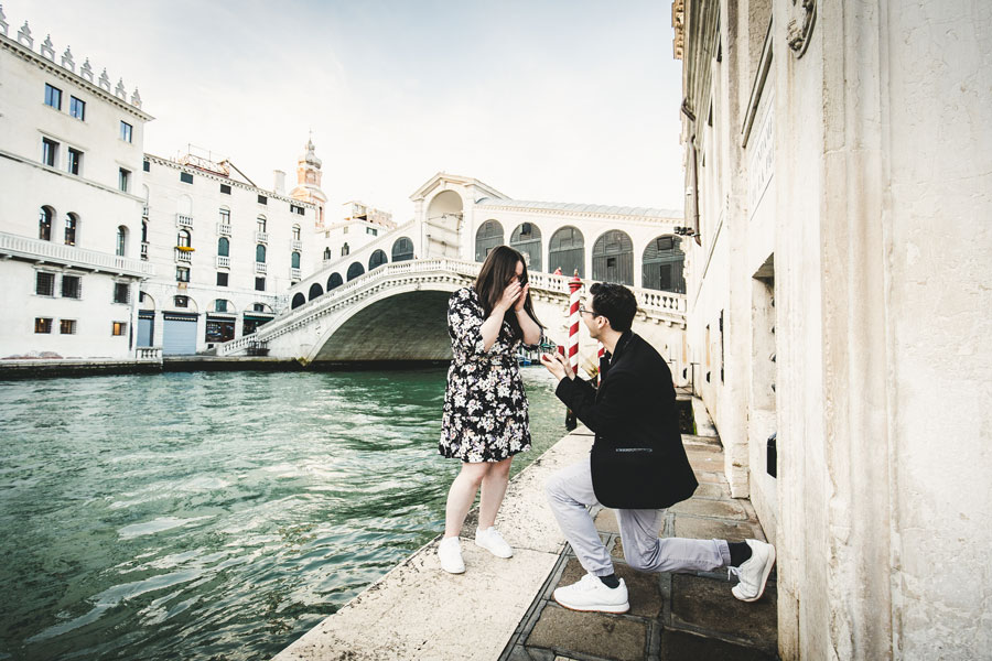 Rialto-Bridge-Proposal-Photo-Shoot