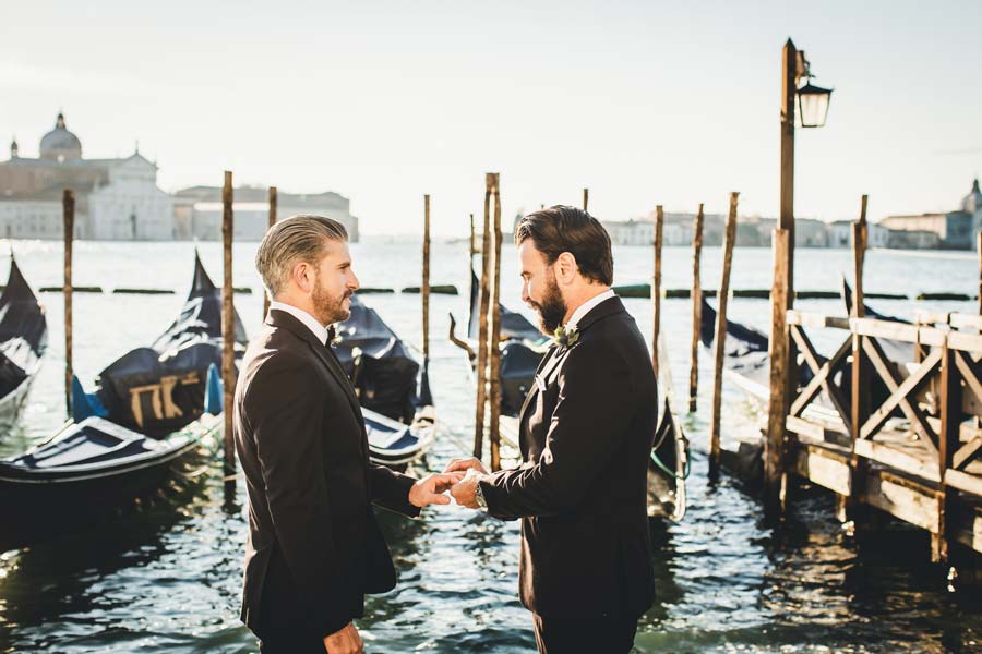 Venice-lgbtq-Elopement-photographer