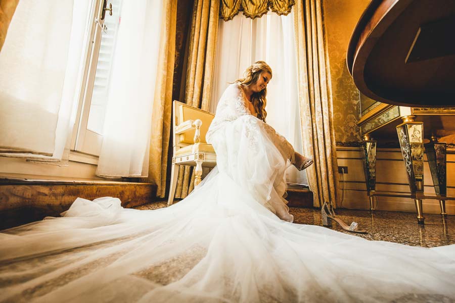 Bride's-Getting-Ready-at-Danieli-hotel-Presidential-Suite