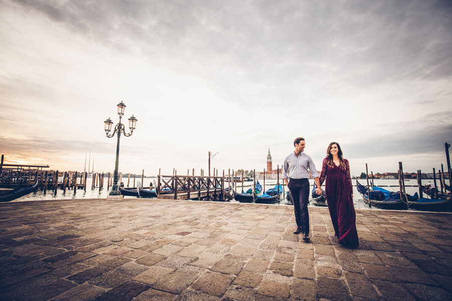 pre wedding photoshoot in venice