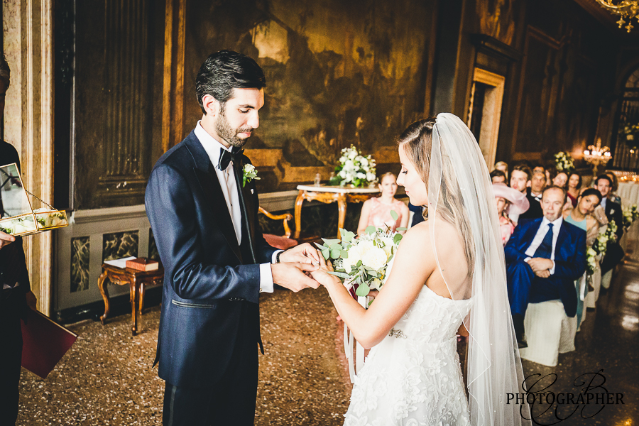 Wedding-Photoshoot-at-Ca-Sagredo-Hotel