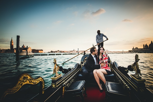 Gondola-Proposal-Photographer-Venice-Italy