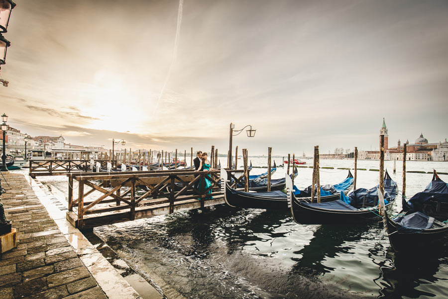 Couple laughing together during their Venice photoshoot
