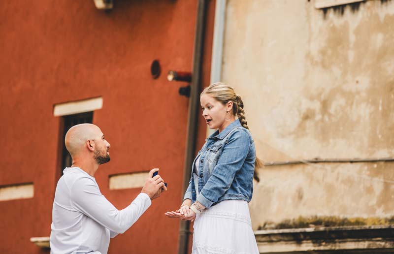 Quiet atmosphere of Ponte Chiodo used as the proposal setting