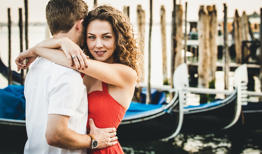 A Romantic Venice Photo Shoot