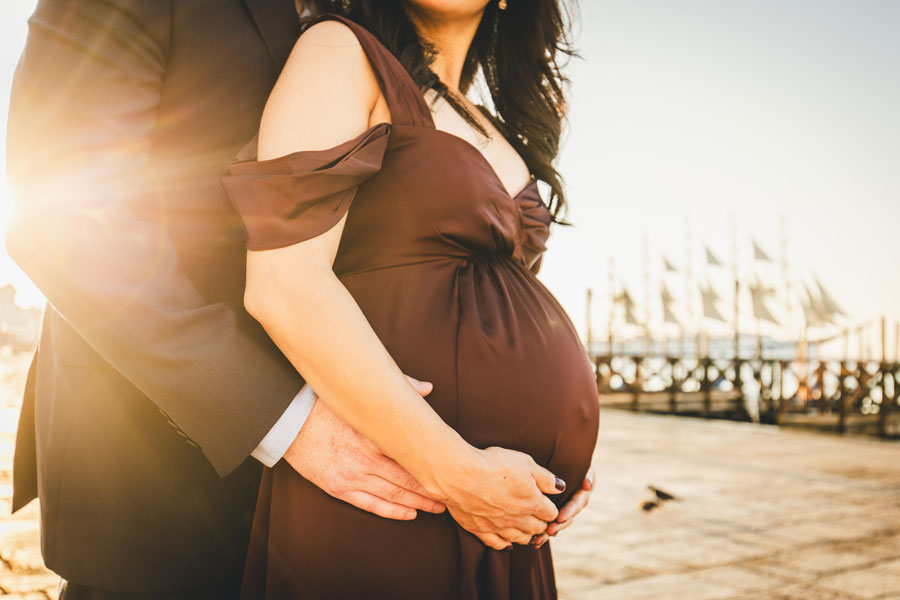 Venice-Maternity-Photoshoot-Photographer