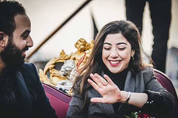 Proposal-on-the-Gran-Canal-Photoshoot