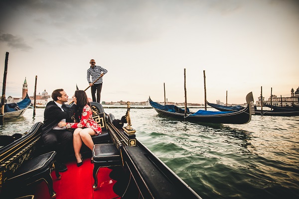 engagement in venice photographer italy