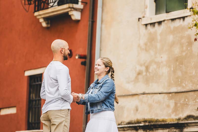 Moment before the proposal at Ponte Chiodo in Venice