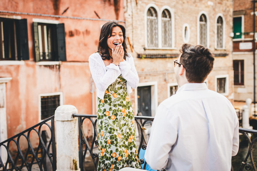 Wedding-Surprise-Proposal-Bridge