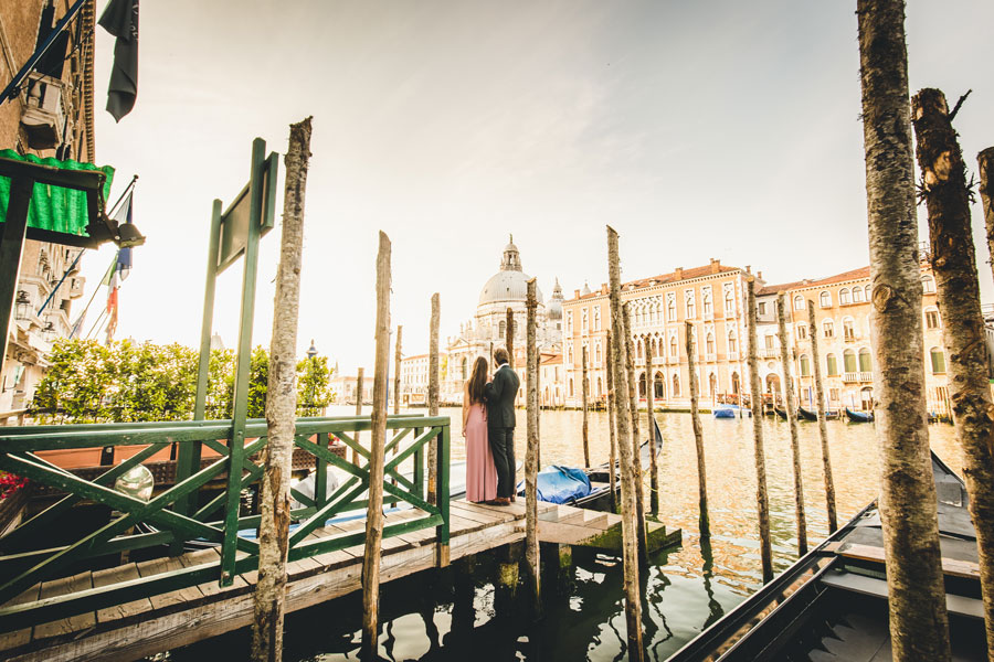 Venice Honeymoon Photo Shoot