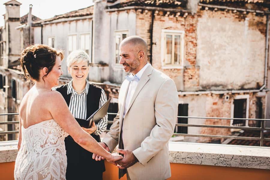 Venice-Italy-Elopement-Photo-Shoot