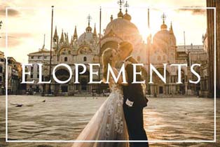 Venice photographer documenting an intimate couple photoshoot in a historic Venetian street.