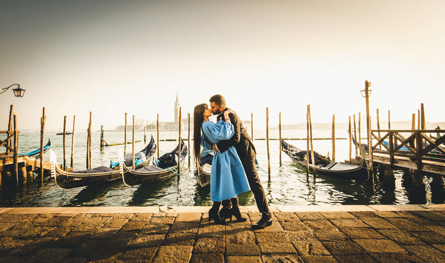 Venice-Engagement-Photoshoot