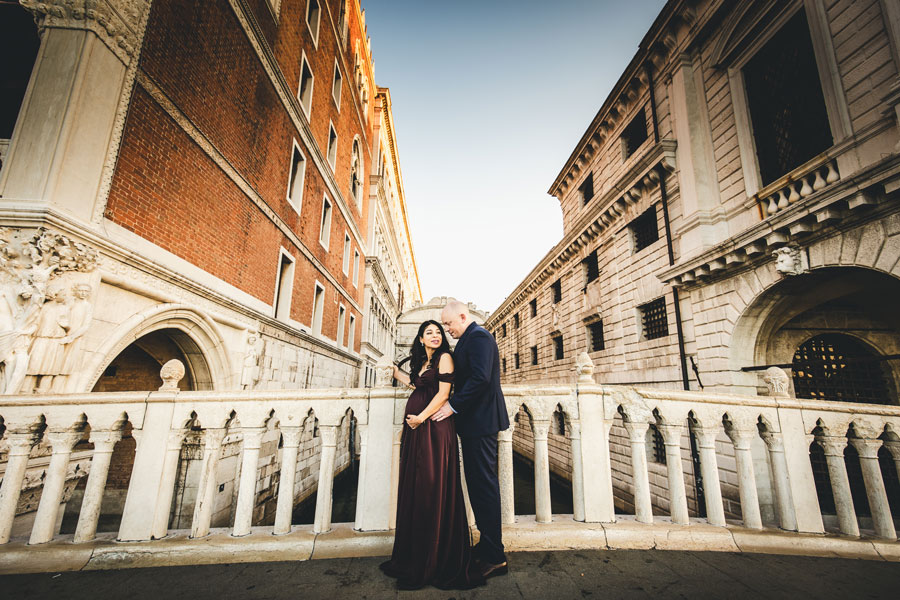Venice-Maternity-Photographer
