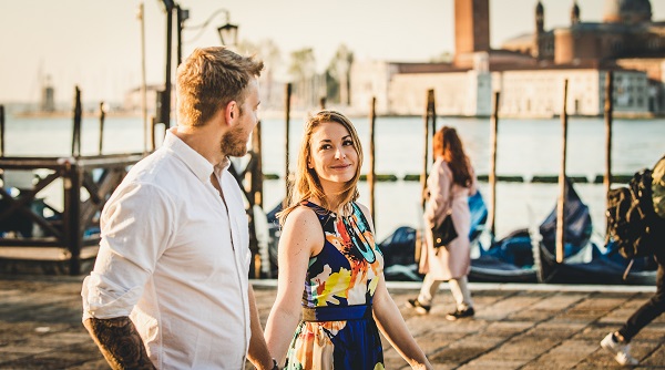 couple photoshoot in venice