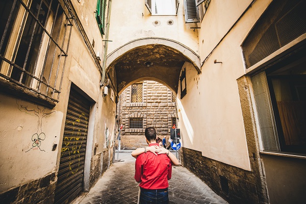 photographer tuscany engagement