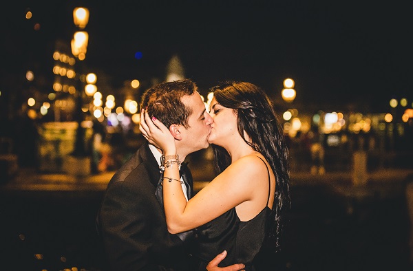 Gondola-Proposal-Photoshoot-Venice-Italy