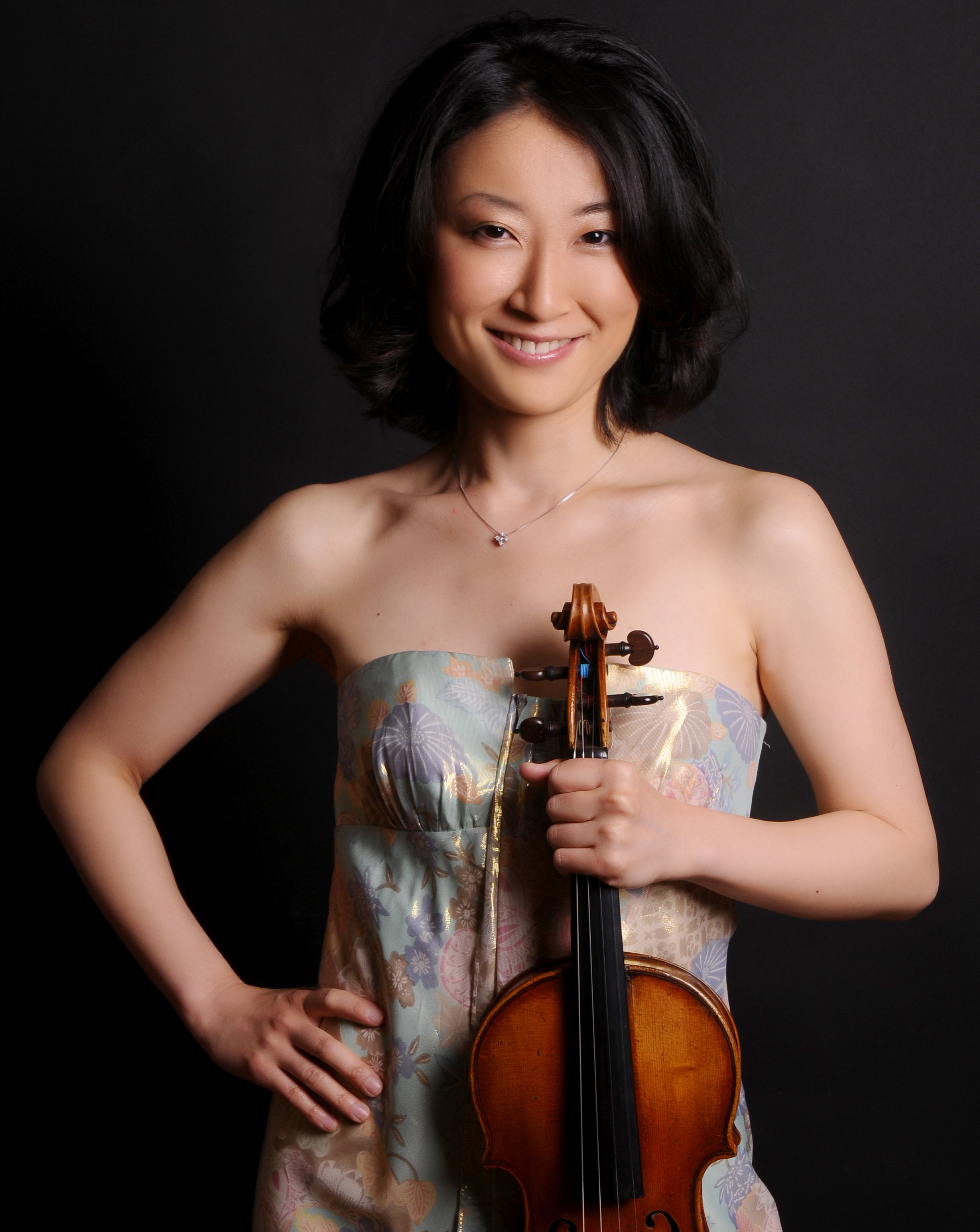 Akiko Ono Violin Akiko Ono Violin 小野明子 ヴァイオリニスト Akiko Ono Violin Akiko Ono Violin 小野明子 ヴァイオリニスト