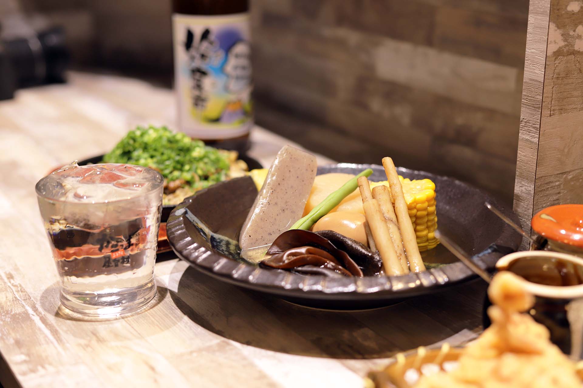 熱〜い夏こそ、あえての「おでん」！？屋台村で楽しむ“大人のハズし”のすゝめ