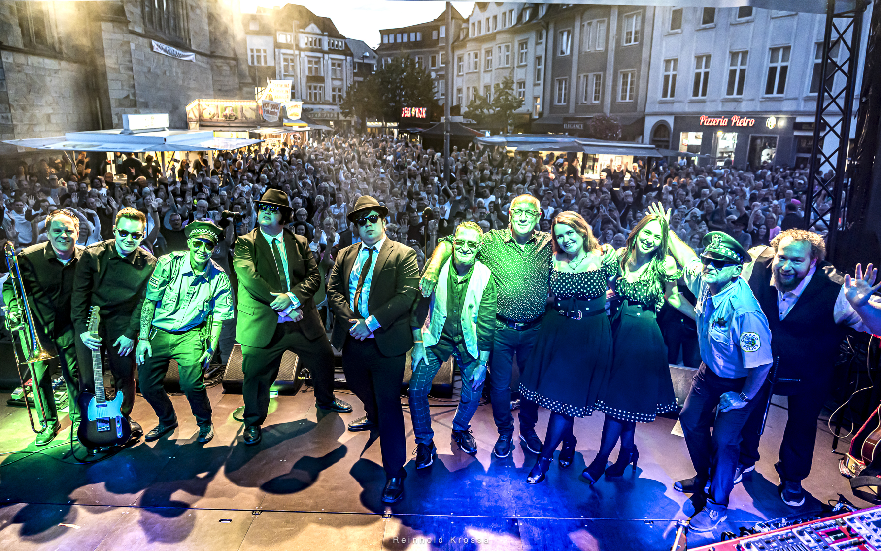 Rock am Dom mit Ronja Maltzahn, The Fantastic Blues Brothers Band und Jupiter Jones